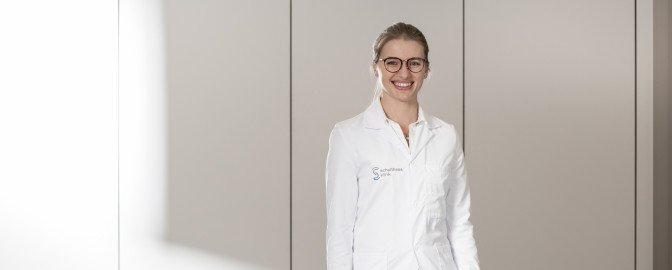 Victoria Teufel_Assistenzärztin Hüft und Kniechirurgie_Schulthess_HERO_2023_12